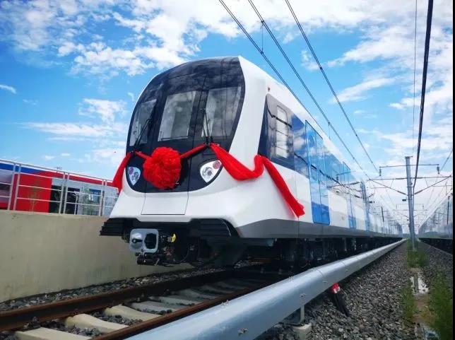 Lankwitzer Rolls Out Snow Train - Beijing Line 11